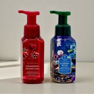 Bath & Body Works Strawberry Pound Cake & Blueberry Bellini Hand Soaps NWT